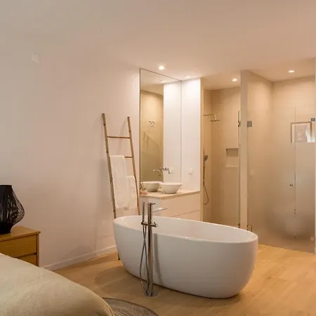 Luxury 4-bedroom In Prime *