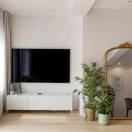 Luxury 4-bedroom In Prime Лиссабон