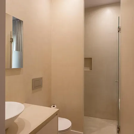 Luxury 4-bedroom In Prime *